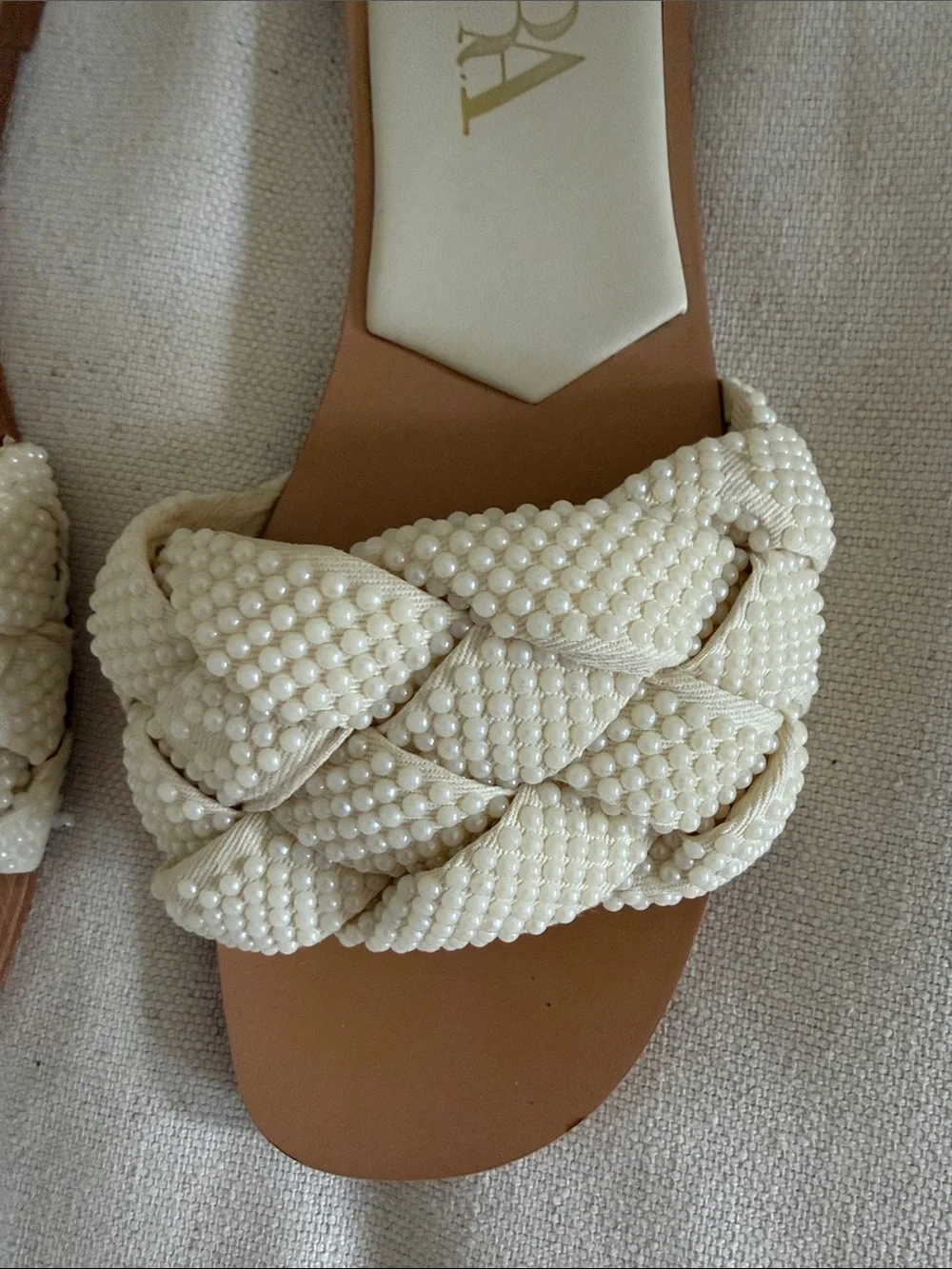 ZARA Cream Braided Pearl-Embellished Slide Sandals - Picture 2 of 3